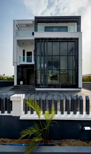 5bdrm Duplex in Megamound Estate, Ikota for sale