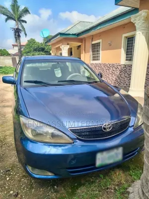 Toyota Camry SE V6 4dr Sedan (3.3L 6cyl 5A) 2004 Blue