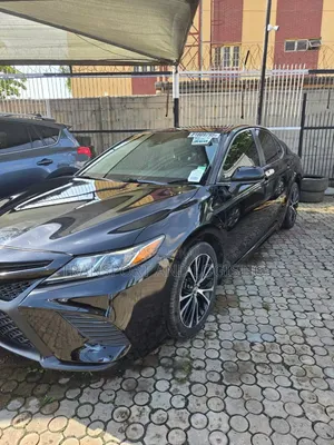 Toyota Camry 2018 Black