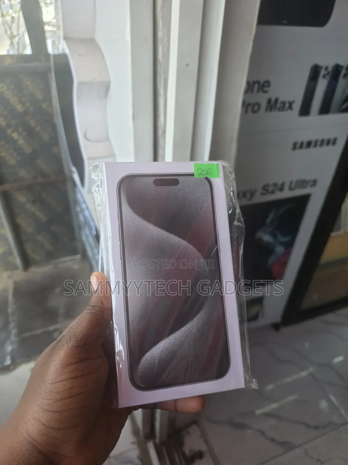 New Apple iPhone 15 Pro Max 512 GB Gray