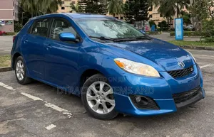 Toyota Matrix S Hatchback AWD (2.4L 4cyl 4A) 2009 Blue