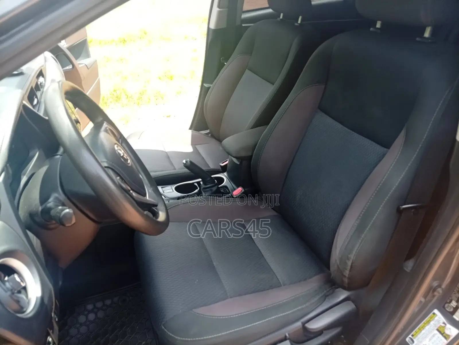 Toyota Corolla 2018 Gray