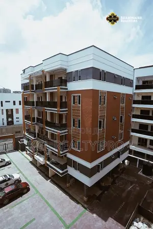 2bdrm Apartment in Lauren Court, Lekki Phase 1 for sale