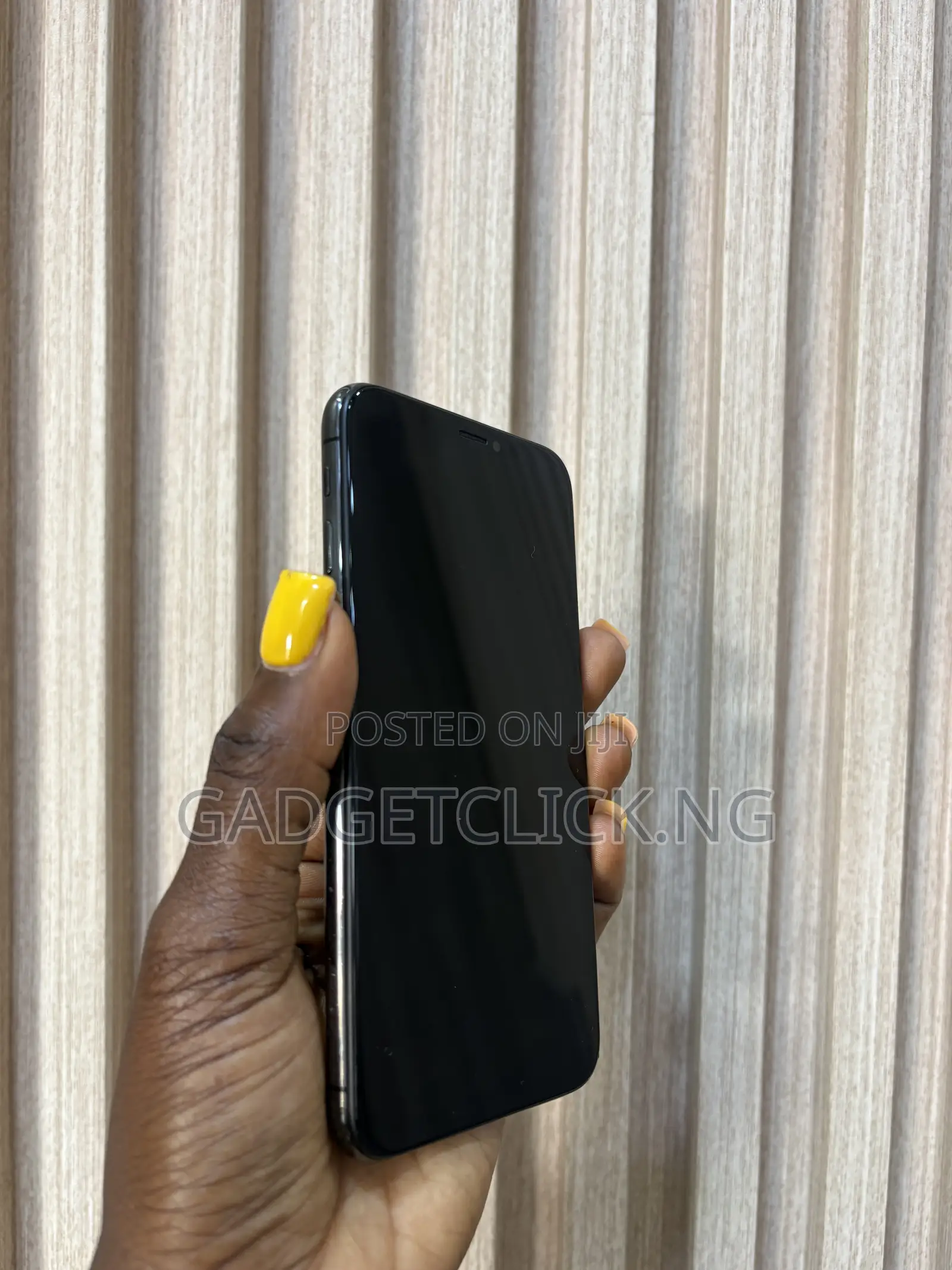 Apple iPhone X 64 GB Black