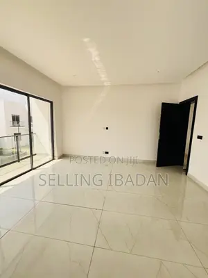 4bdrm Duplex in Bodija for sale