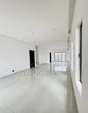Furnished 4bdrm Duplex in Bodija for sale