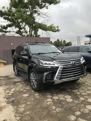 Lexus LX 2017 Black
