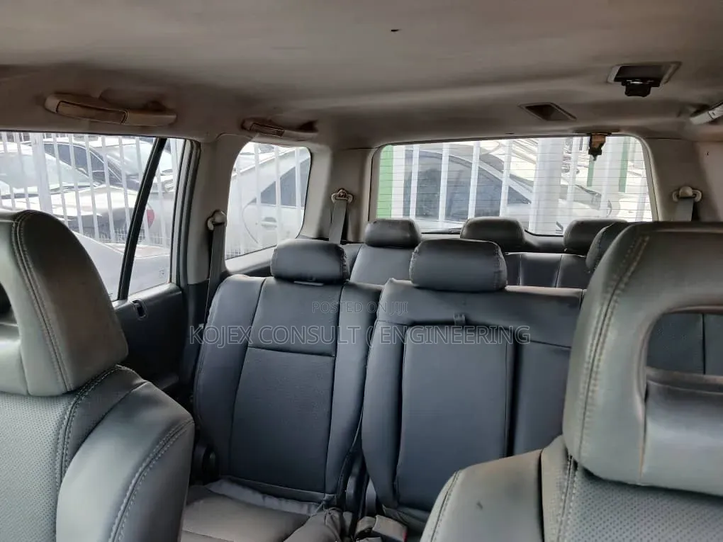 Honda Pilot 2004 Silver