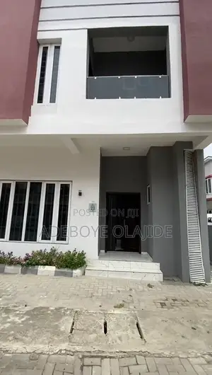 Furnished 4bdrm Duplex in 𝗥𝗢𝗫𝗕𝗨𝗥𝗬 𝗟𝗘𝗜𝗦𝗨𝗥𝗘, VGC / Ajah for sale