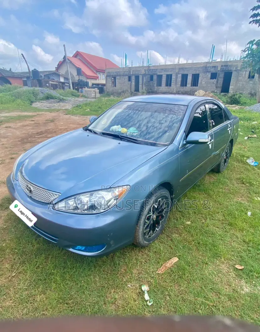 Toyota Camry 2003 Blue