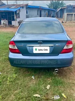 Toyota Camry 2003 Blue