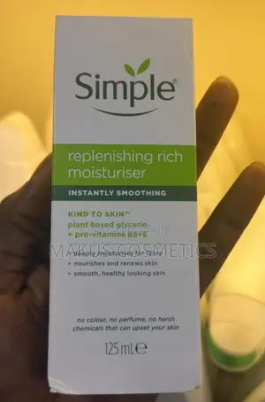 Simple Replenish Rich Moisturser