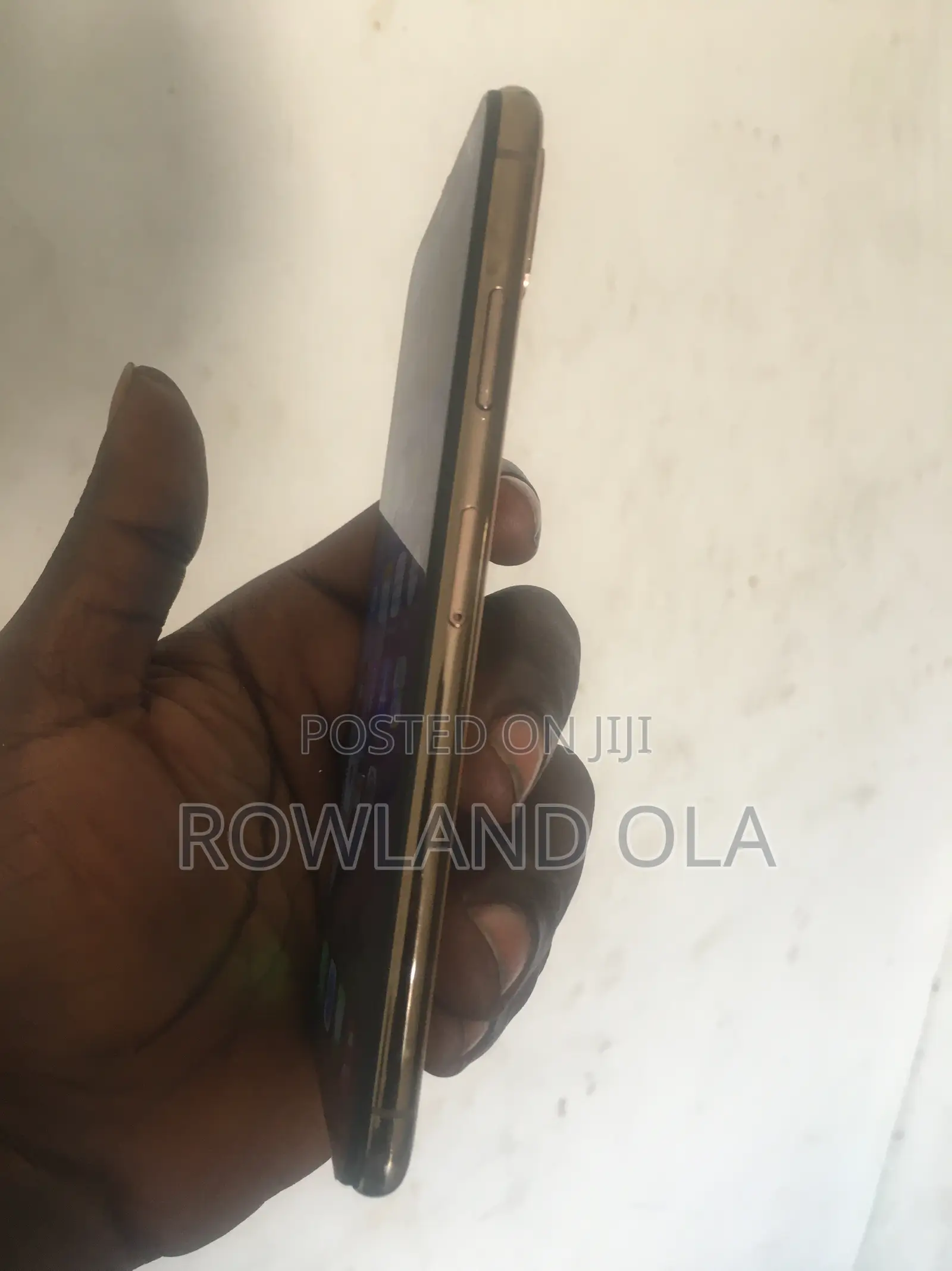 Apple iPhone XS Max 64 GB Gold