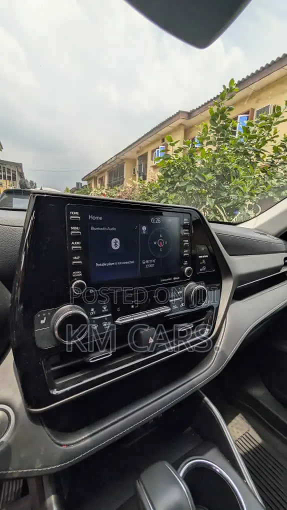 Toyota Highlander XLE AWD 2020 Blue