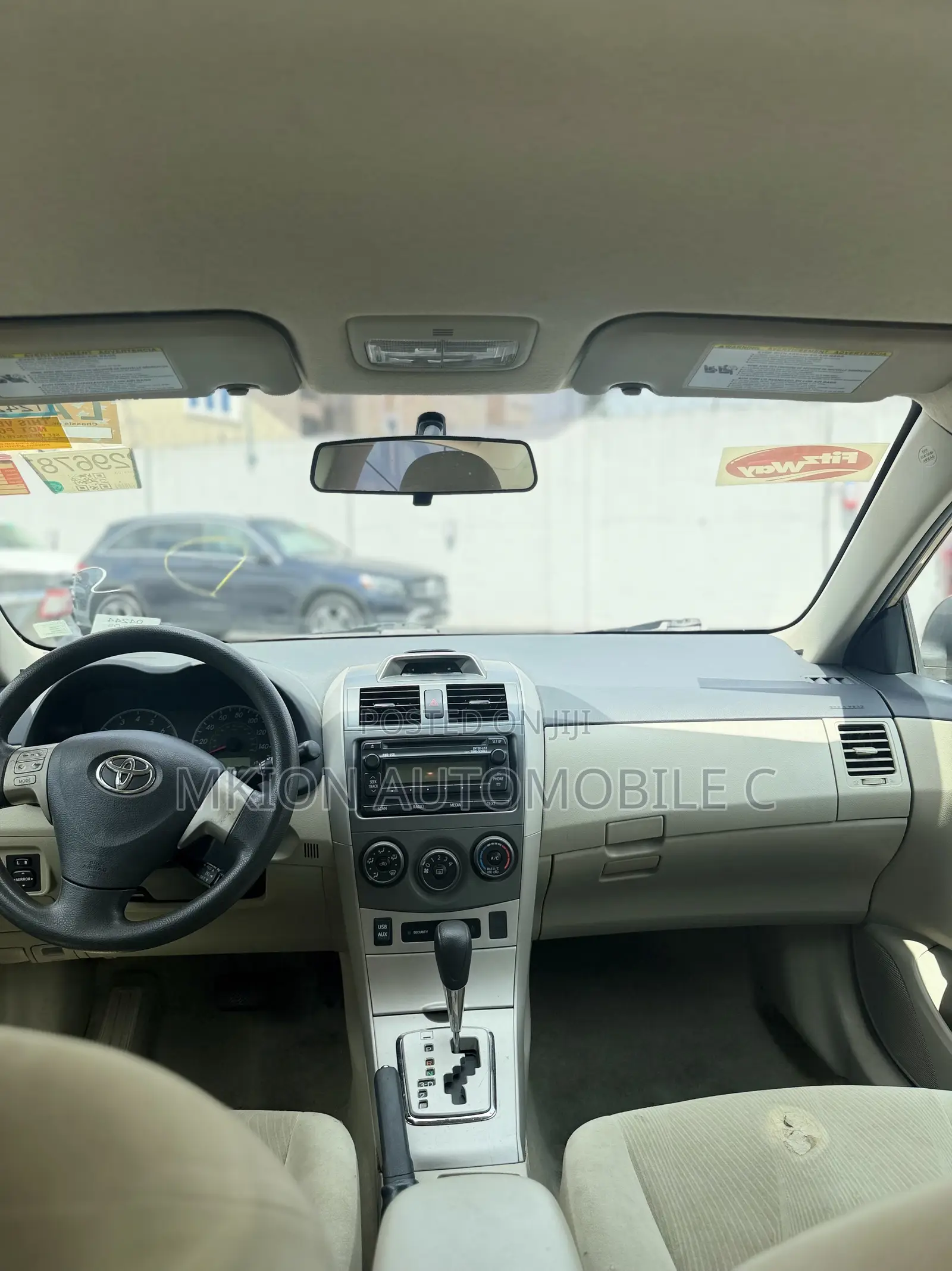 Toyota Corolla 2012 Beige