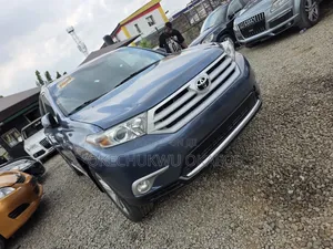 Toyota Highlander 2014 Gray