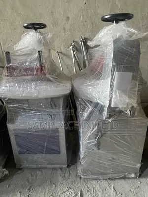 Hydraulic Nylon Bag Punching Machine