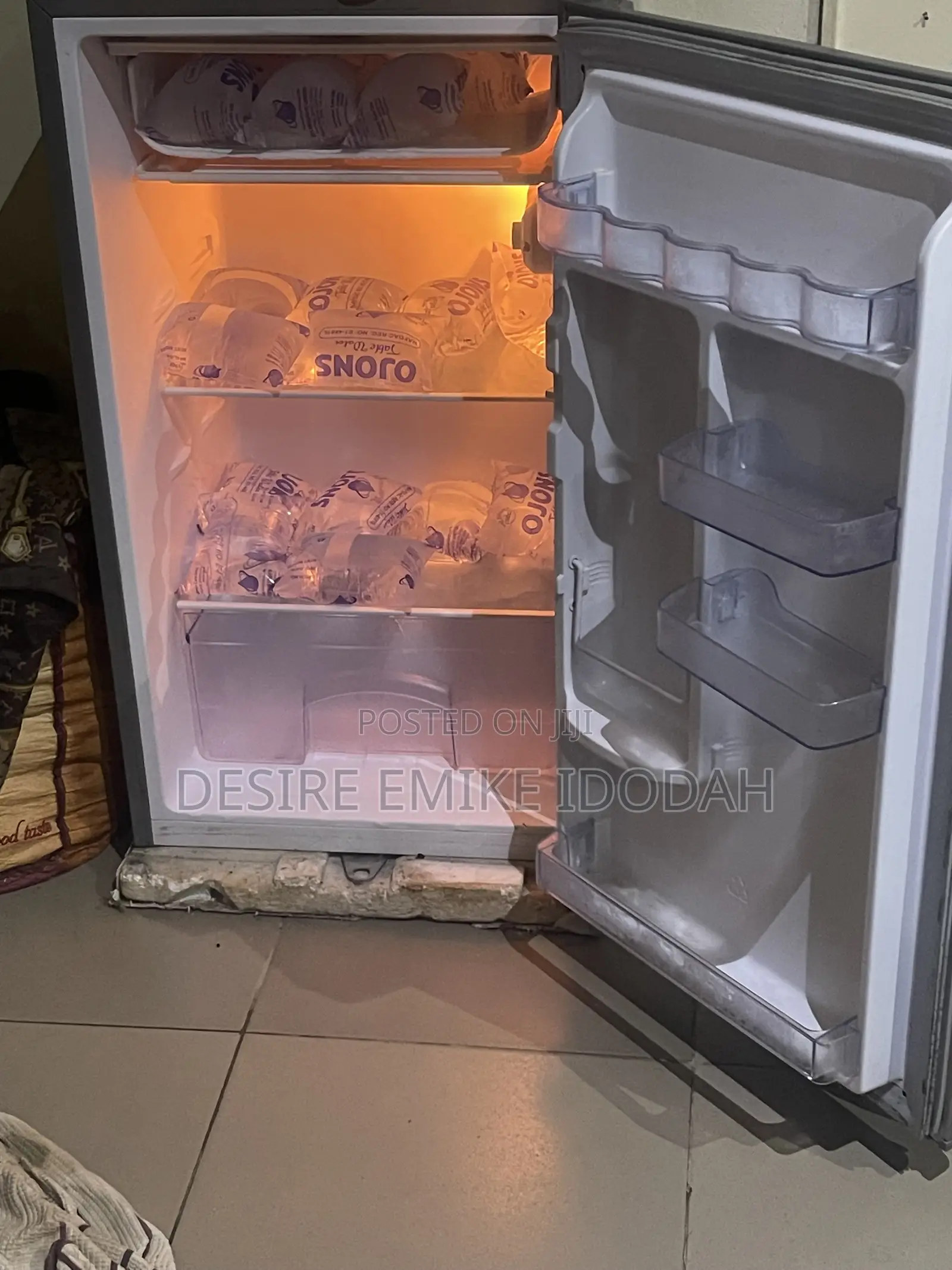 Skyrun Fridge BCD-95A