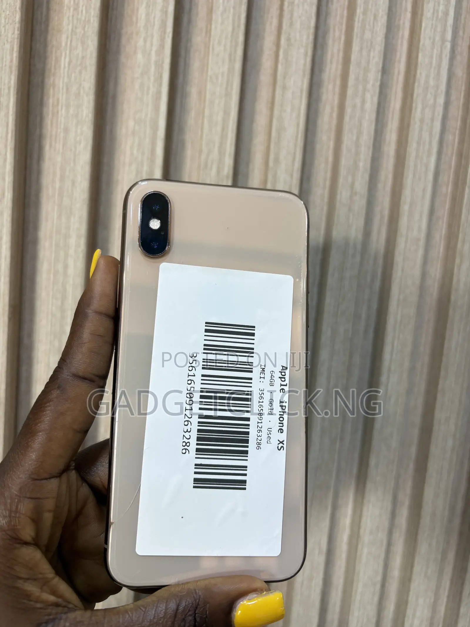 Apple iPhone XS 64 GB Gold