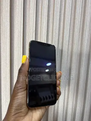 Apple iPhone XS 64 GB Gold