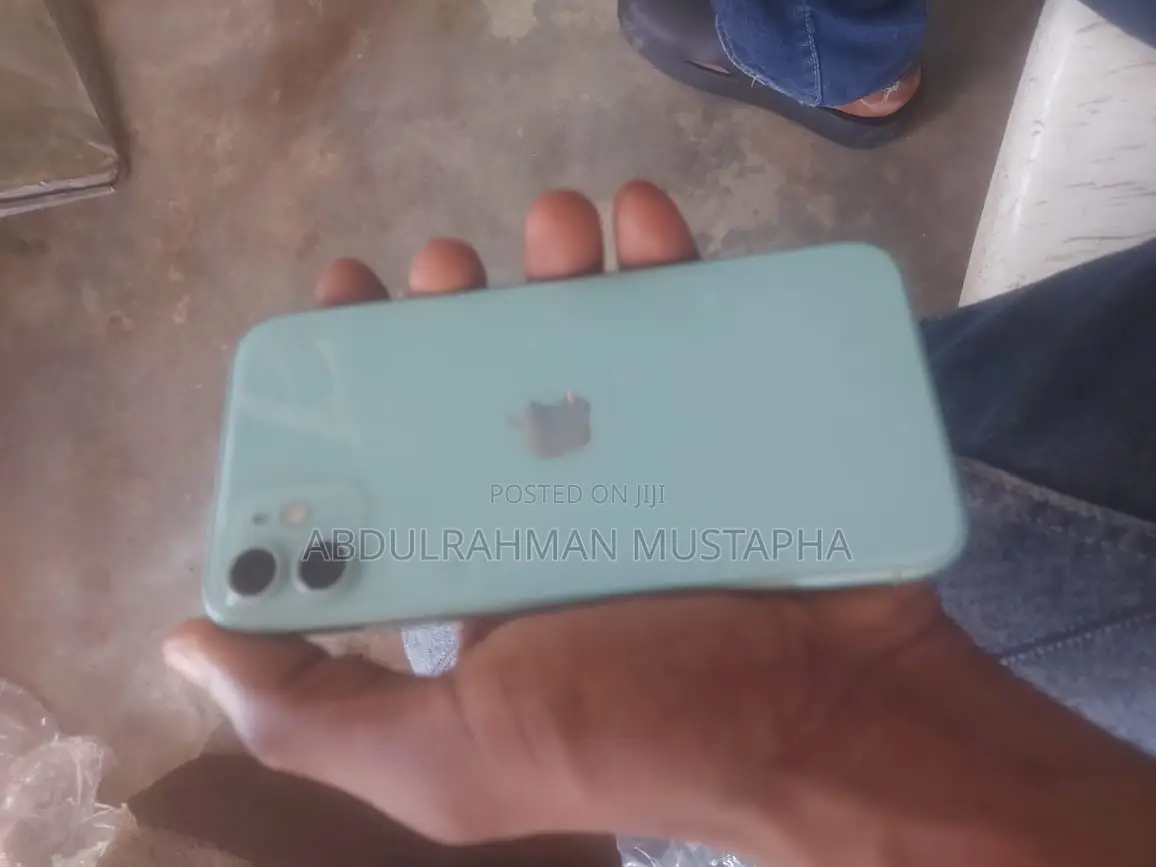 Apple iPhone 11 128 GB Purple