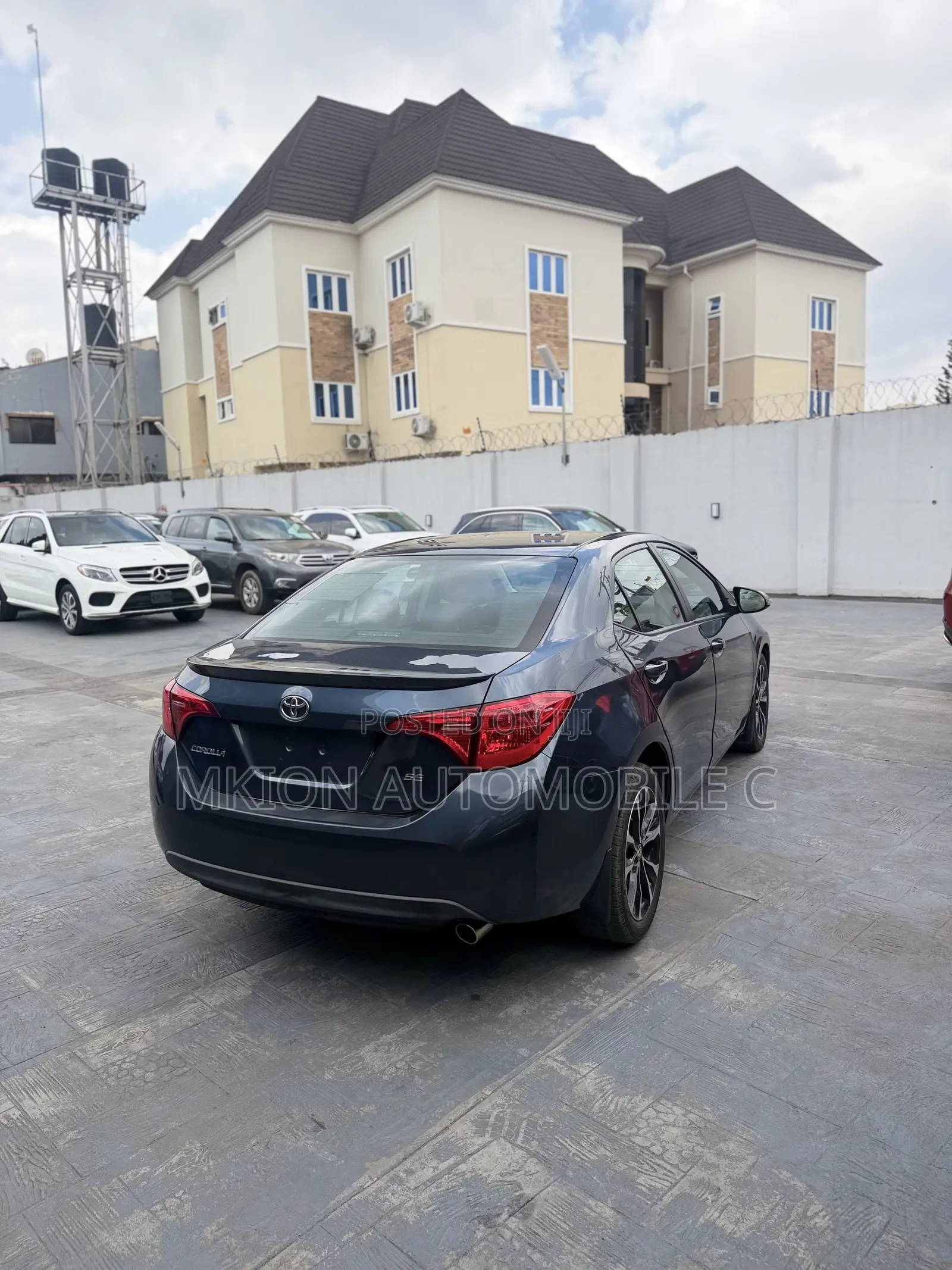 Toyota Corolla 2019 Gray