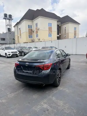 Toyota Corolla 2019 Gray