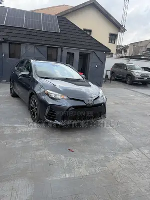 Toyota Corolla 2019 Gray