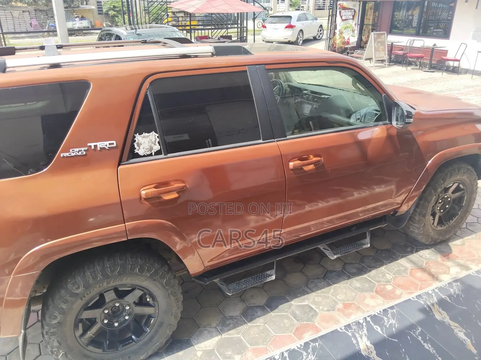 Toyota 4-Runner 2018 Orange
