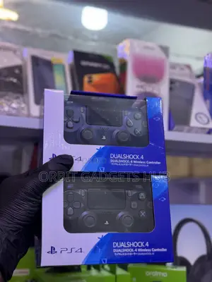 PS4 Controller