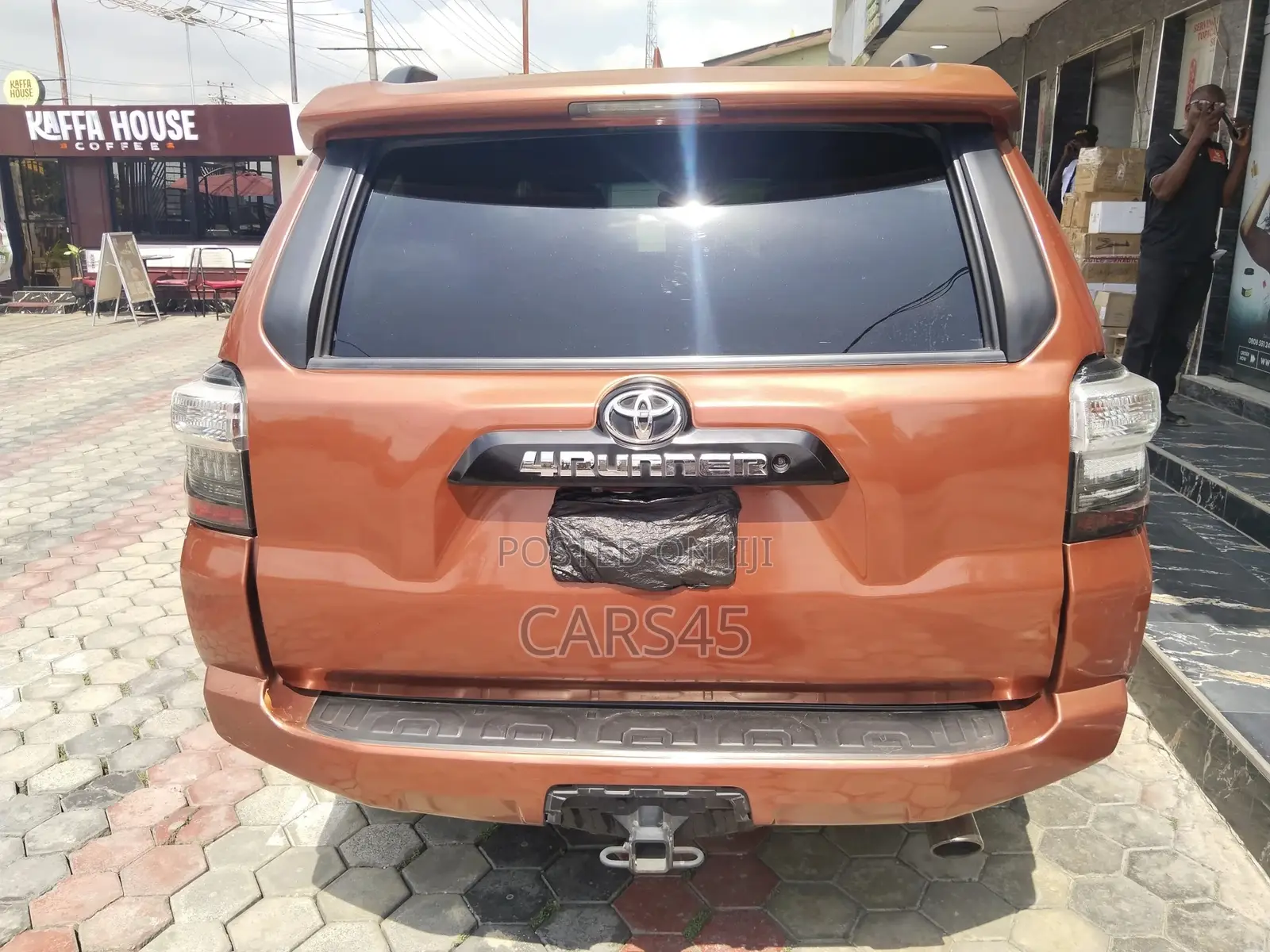 Toyota 4-Runner 2018 Orange