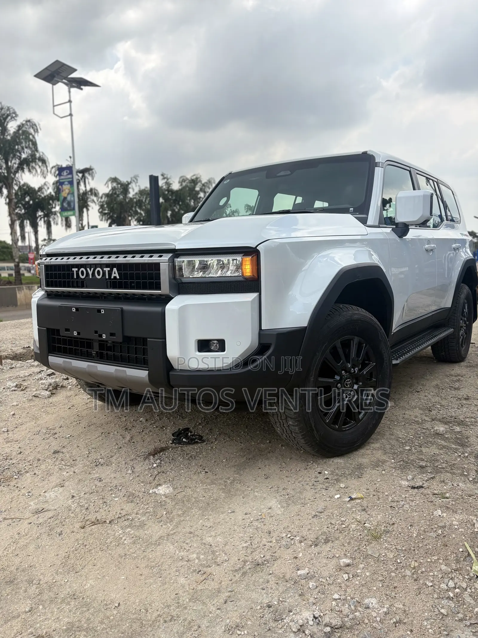 Toyota Land Cruiser 2026 White