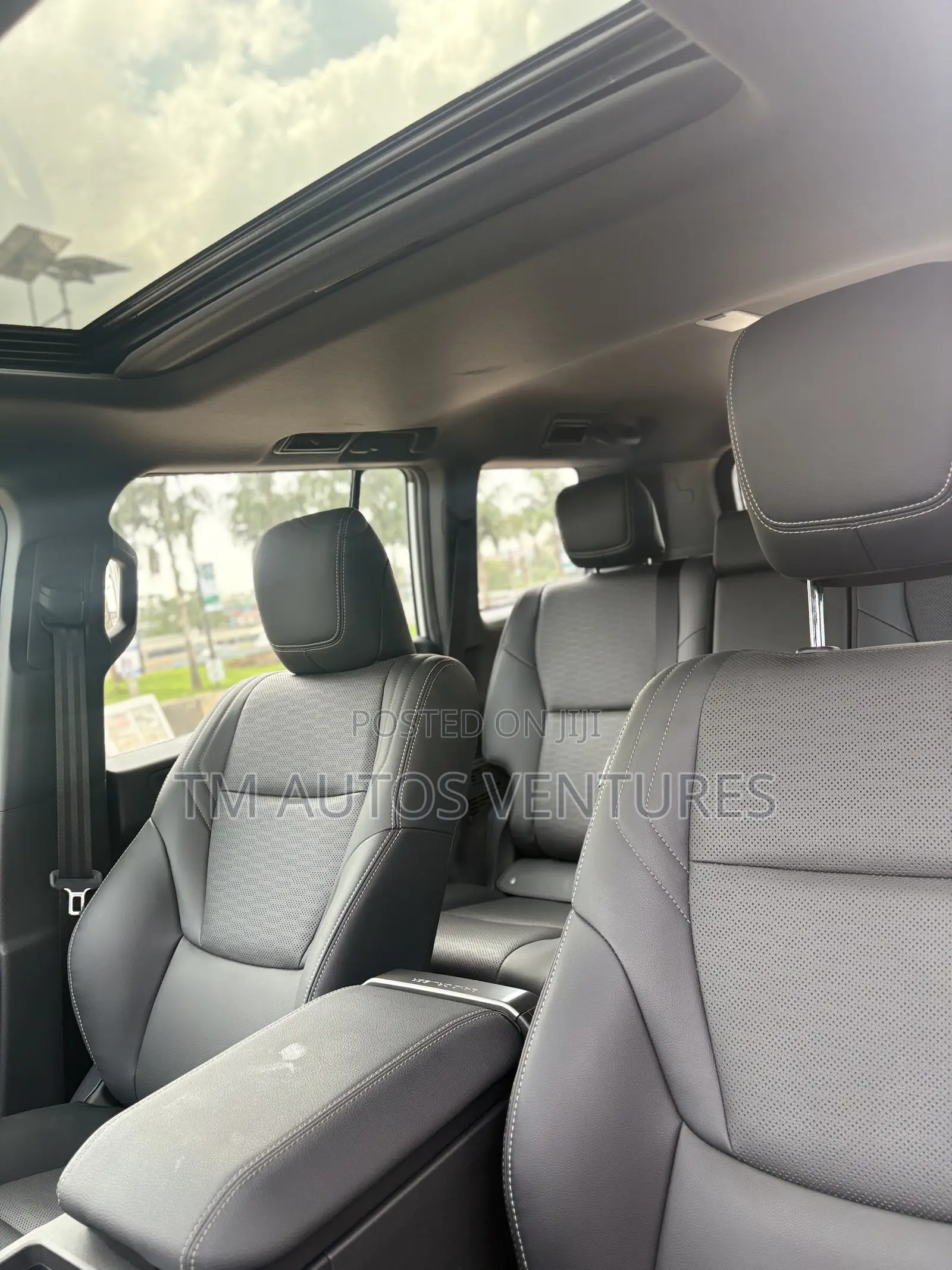 Toyota Land Cruiser 2026 White