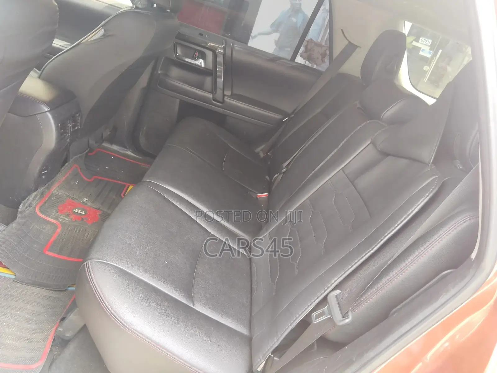 Toyota 4-Runner 2018 Orange