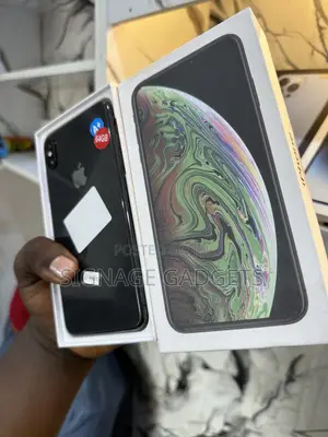 Apple iPhone XS Max 64 GB Black