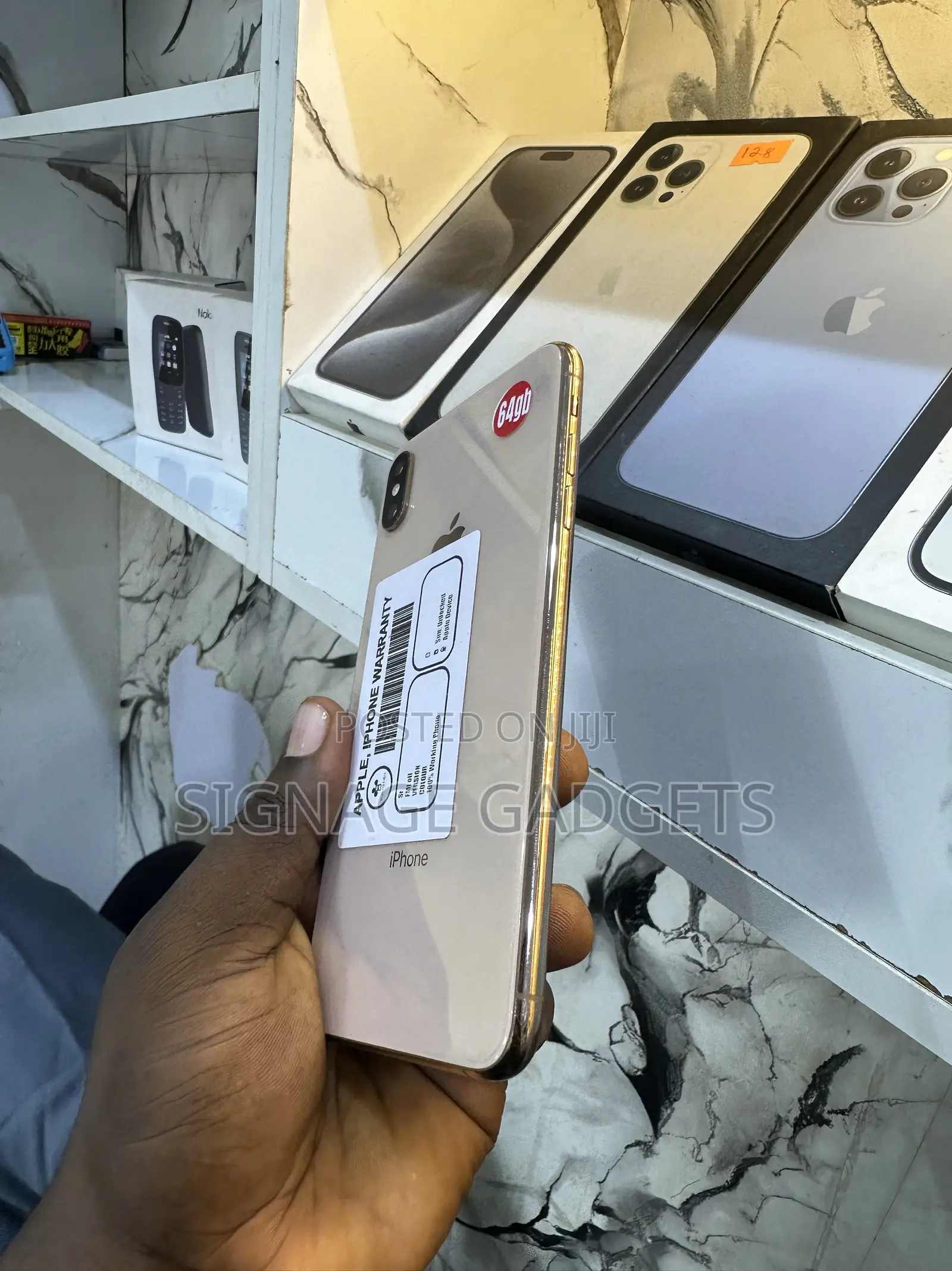 Apple iPhone XS Max 64 GB Gold