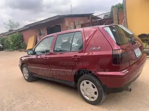 Volkswagen Golf 1.6 Variant 2000 Red