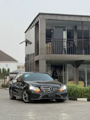 Mercedes-Benz E350 2015 Black