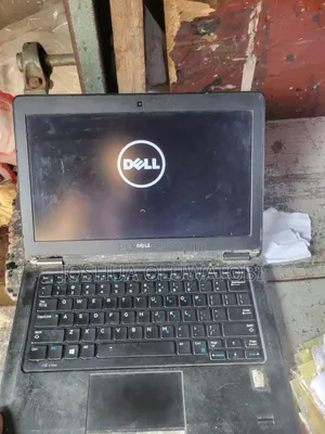 Laptop Dell Latitude E7270 8GB Intel Core i5 HDD 256GB