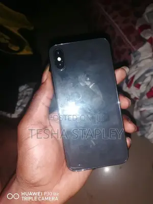 Apple iPhone X 64 GB Black