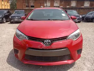 Toyota Corolla 2015 Red
