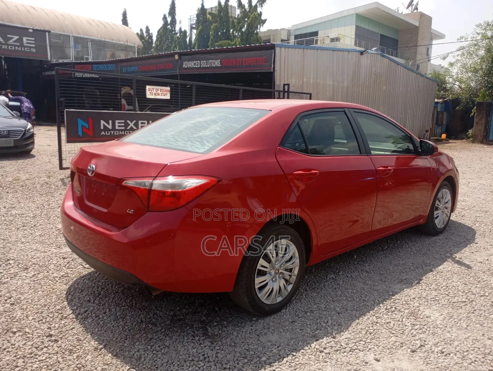 Toyota Corolla 2015 Red
