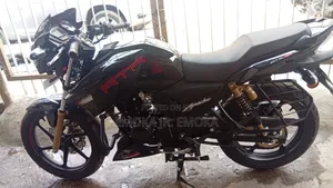 New TVS Apache RTR 160 2v Refresh X-connect 2025 Black