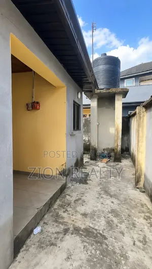 Mini Flat in Eputu, Awoyaya for rent