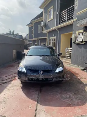 Honda Accord Automatic 2005 Gray