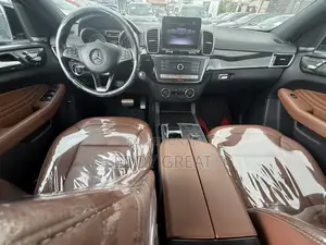 Mercedes-Benz GLE-Class AMG GLE 43 4MATIC 2019 White