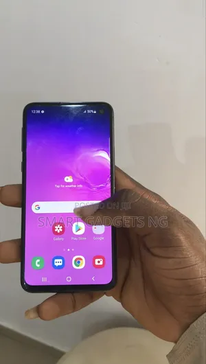Samsung Galaxy S10e 128 GB Black