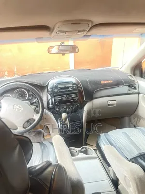 Toyota Sienna 2006 Gray