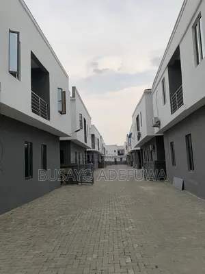 3bdrm Duplex in Abraham Adesanya, Off Lekki-Epe Expressway for sale