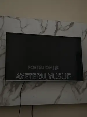 39 Inches JVC Smart TV